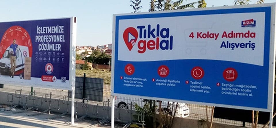 Billboard reklam uygulaması - açık hava reklamcılığı